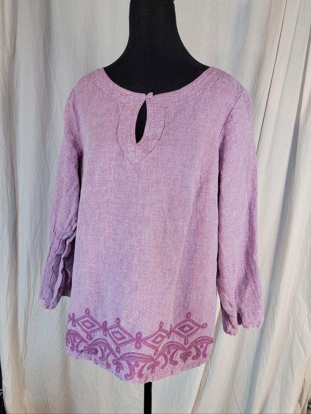Women’s Raspberry Pink  Embroidered Linen Tunic Top